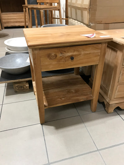 Table de chevet