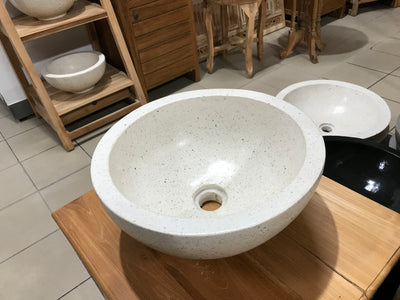 Vasque en pierre