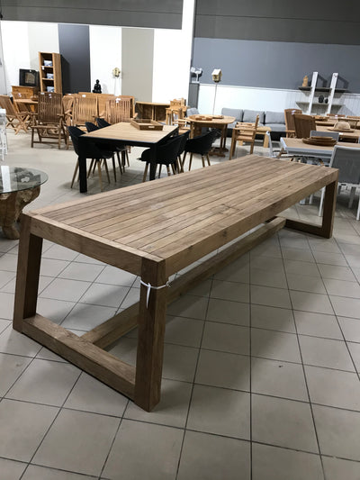 Table en Teck