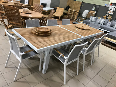 Table - LUCIA